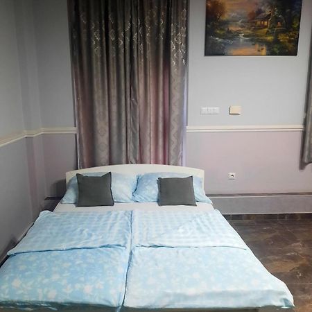 Apartments Royal Menex Požarevac Oda fotoğraf