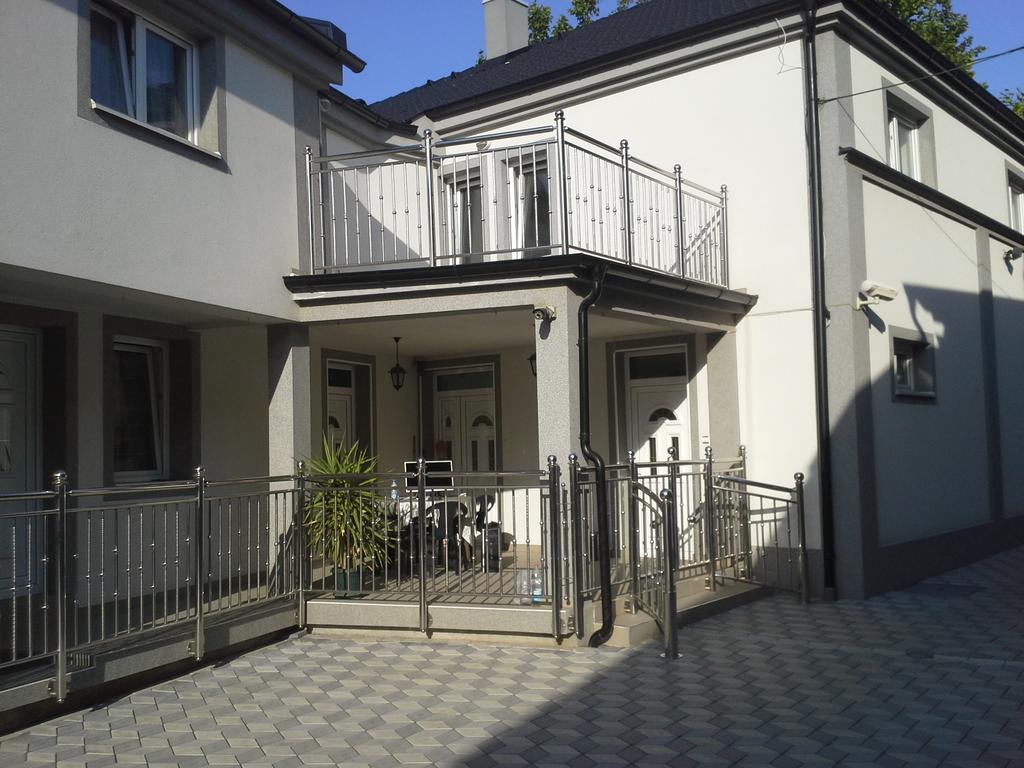 Apartments Royal Menex Požarevac Dış mekan fotoğraf