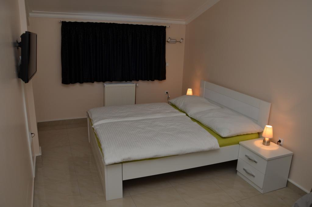 Apartments Royal Menex Požarevac Dış mekan fotoğraf